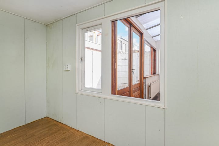 Foto 37 van Burgemeester Waldeckstraat 1