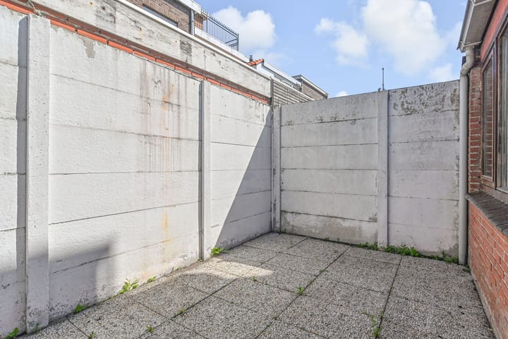 Foto 43 van Burgemeester Waldeckstraat 1