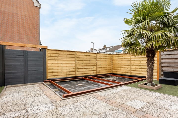 Foto 26 van Dominee Janzoniusstraat 19