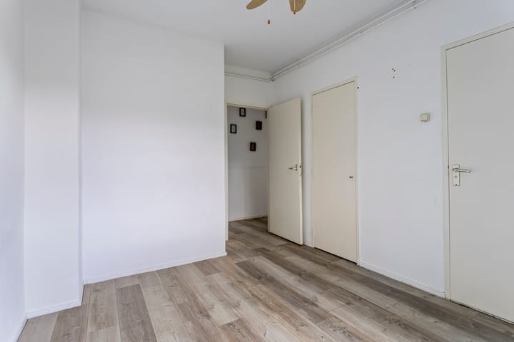 Foto 28 van Bernhardstraat 25-I