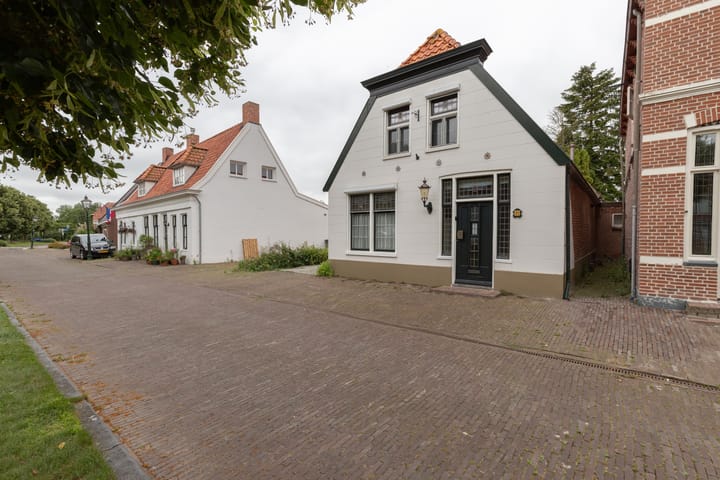 Photo 16 of Voorstraat 31