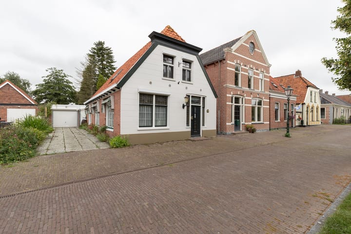 Photo 18 of Voorstraat 31