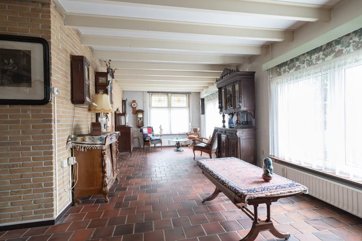 Photo 25 of Voorstraat 31