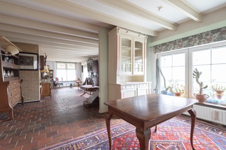 Photo 28 of Voorstraat 31