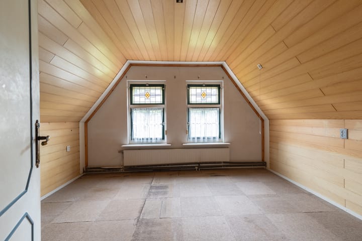 Photo 37 of Voorstraat 31