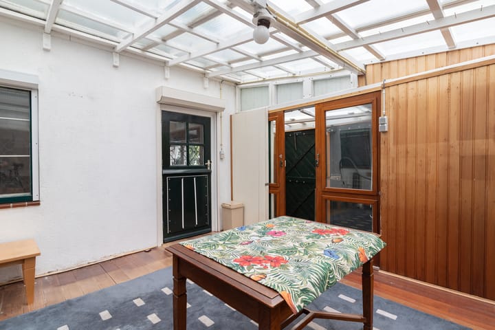 Photo 41 of Voorstraat 31