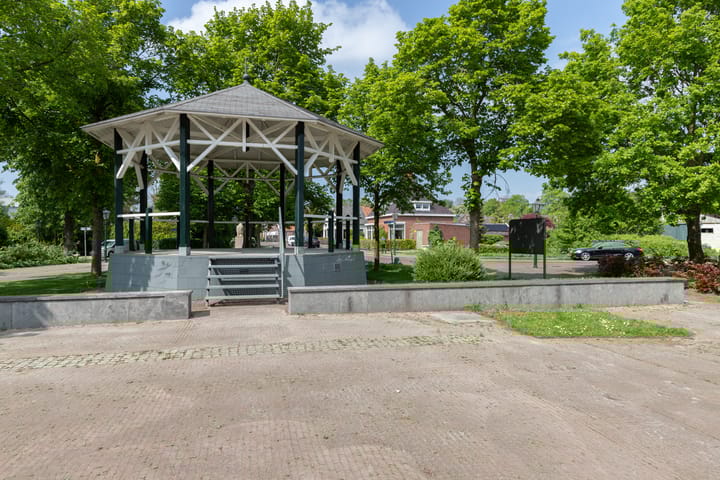 Photo 49 of Voorstraat 31