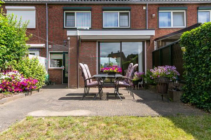 Foto 24 van De Del 64