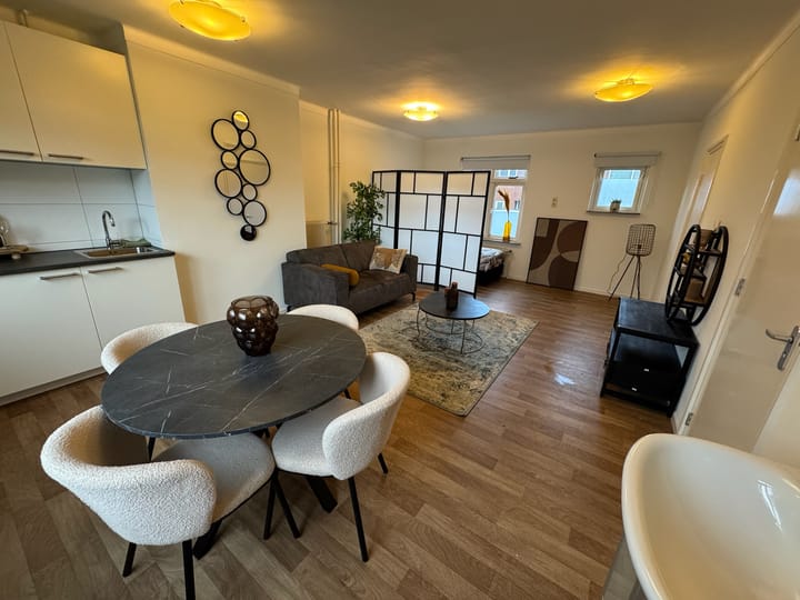 Foto 2 van Resedastraat 5