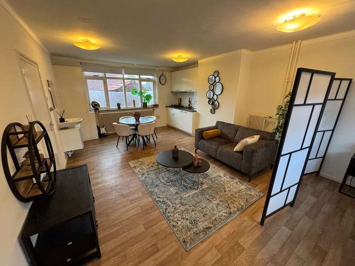 Foto 11 van Resedastraat 5