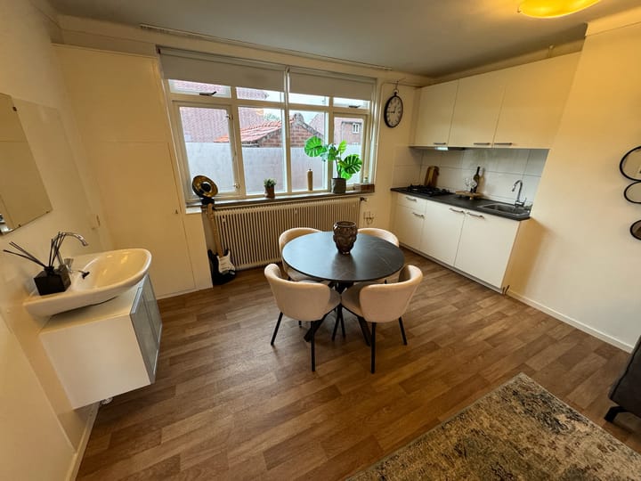 Foto 12 van Resedastraat 5