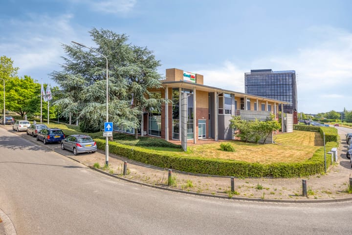 Minervum 7035, Breda