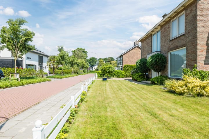 Foto 5 van Boringshof 4