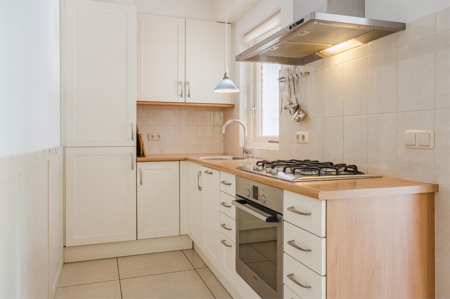 Foto 20 van Anklaarseweg 157