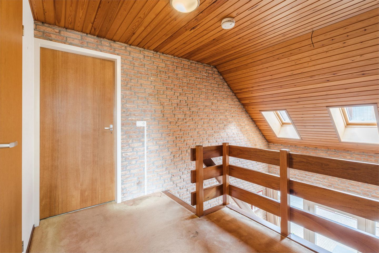 Foto 44 van Anklaarseweg 157