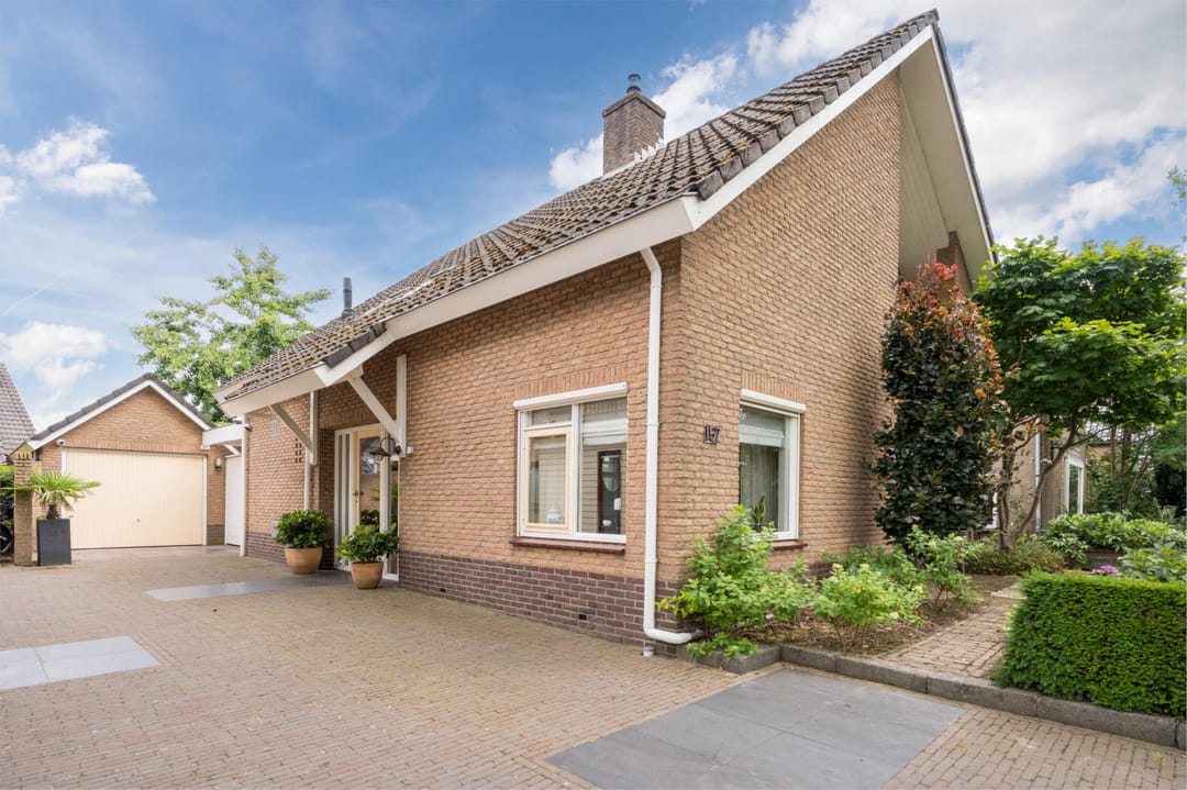 Foto 53 van Anklaarseweg 157