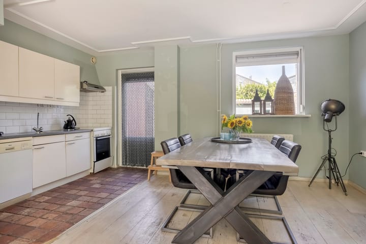 Foto 6 van Emilie Knappertstraat 18