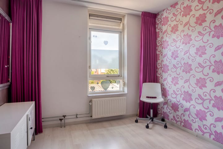 Foto 13 van Emilie Knappertstraat 18