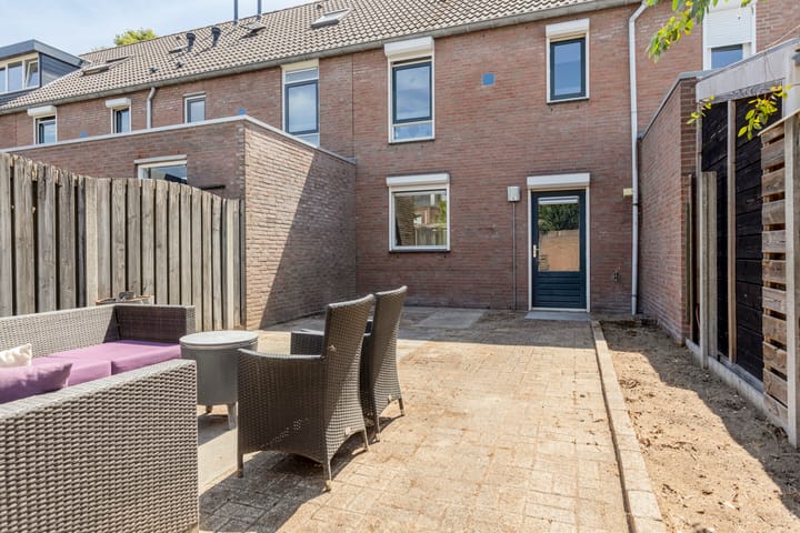 Foto 24 van Emilie Knappertstraat 18