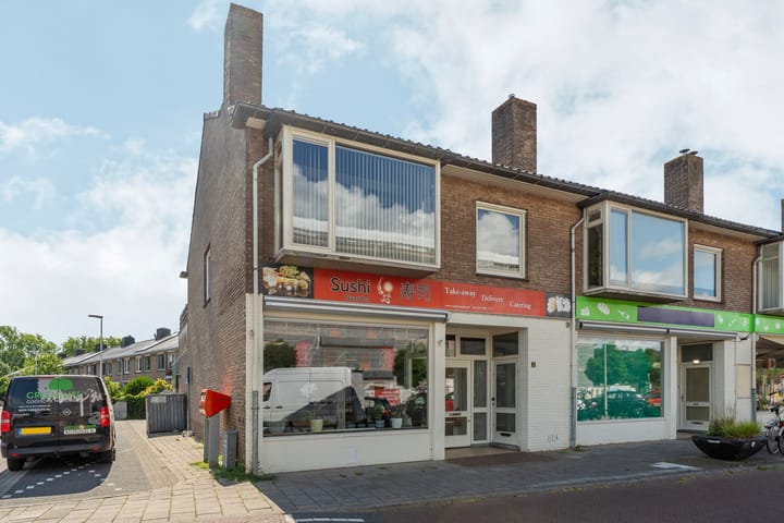 Burgemeester Jur. Visserlaan 2-A