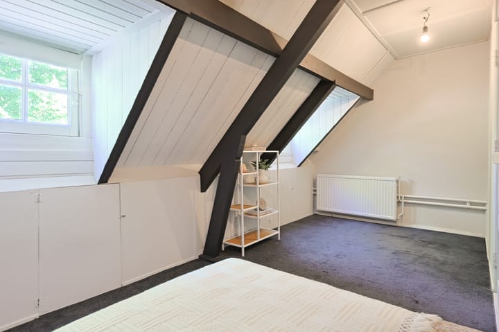 Foto 36 van 1e Franklinstraat 5