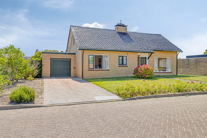 Foto 1 van Anna van Bourgondiëstraat 34