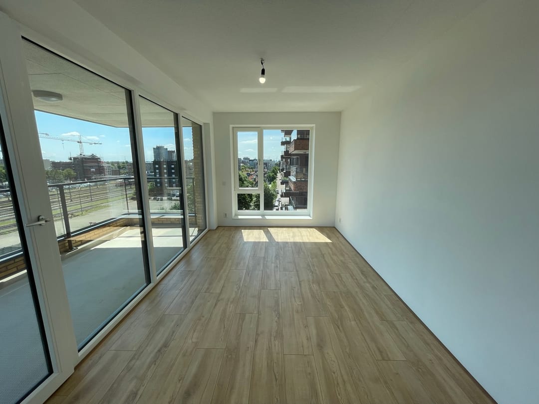 Foto 8 van Mahoniehout 430