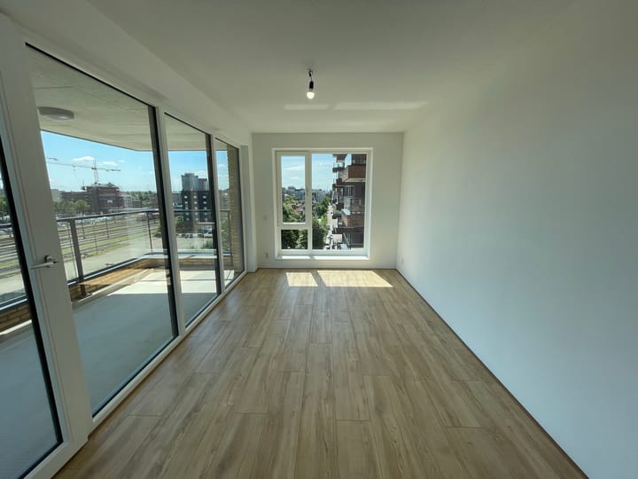 Foto 8 van Mahoniehout 430