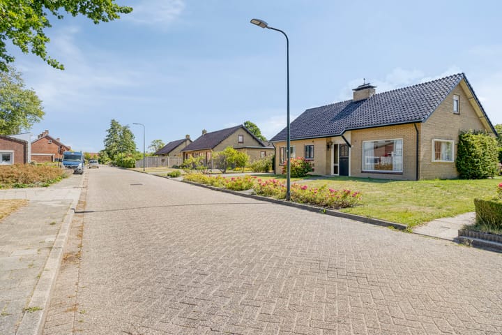 Foto 46 van Anna van Bourgondiëstraat 34