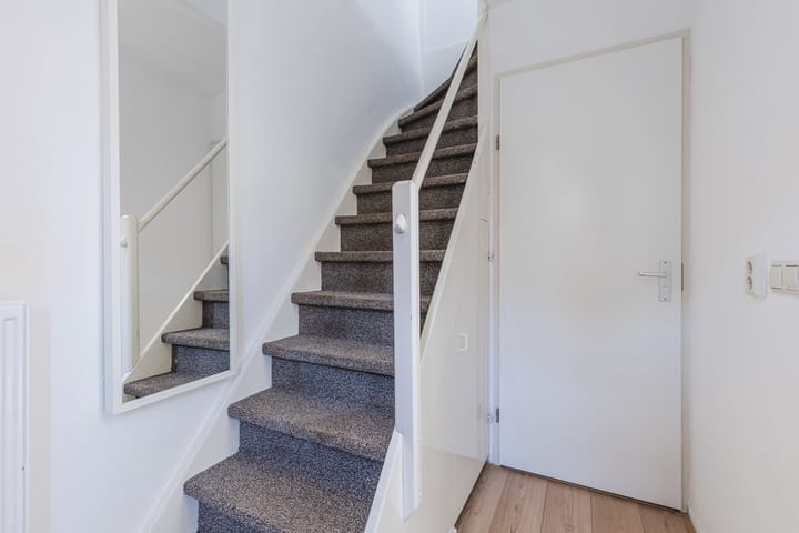 Foto 9 van Onegastraat 16