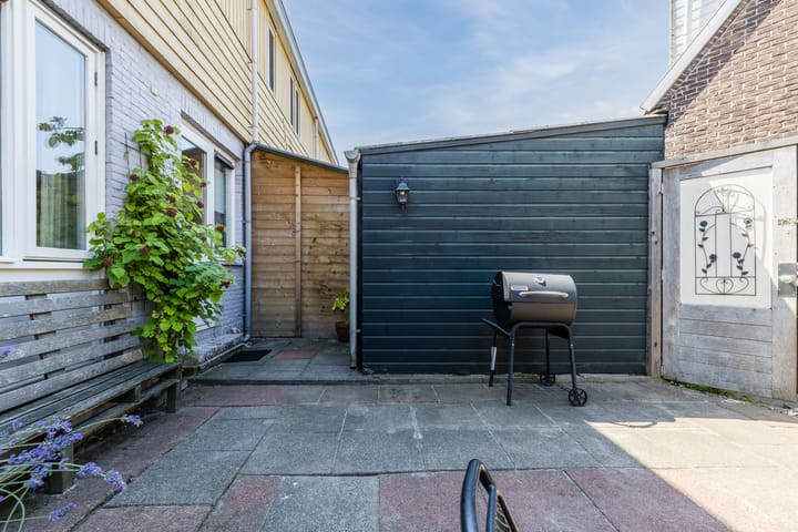 Foto 28 van Onegastraat 16