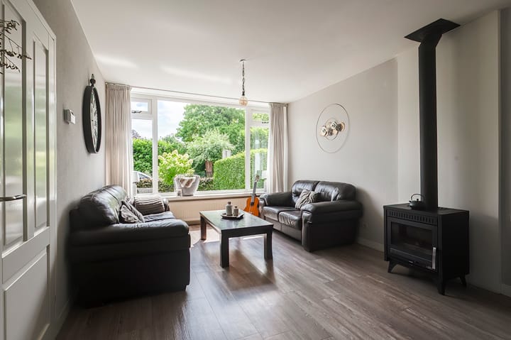 Foto 4 van Dr. van der Willigenstraat 17