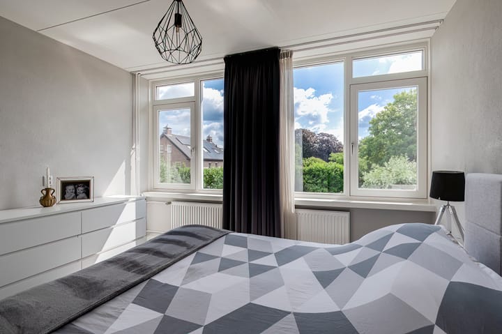 Foto 16 van Dr. van der Willigenstraat 17