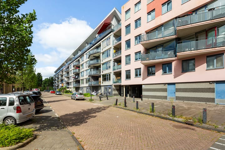 Photo 6 of Vincent van Goghlaan 137