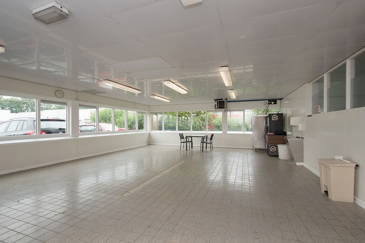 Bekijk foto 2 van Einsteinweg 15