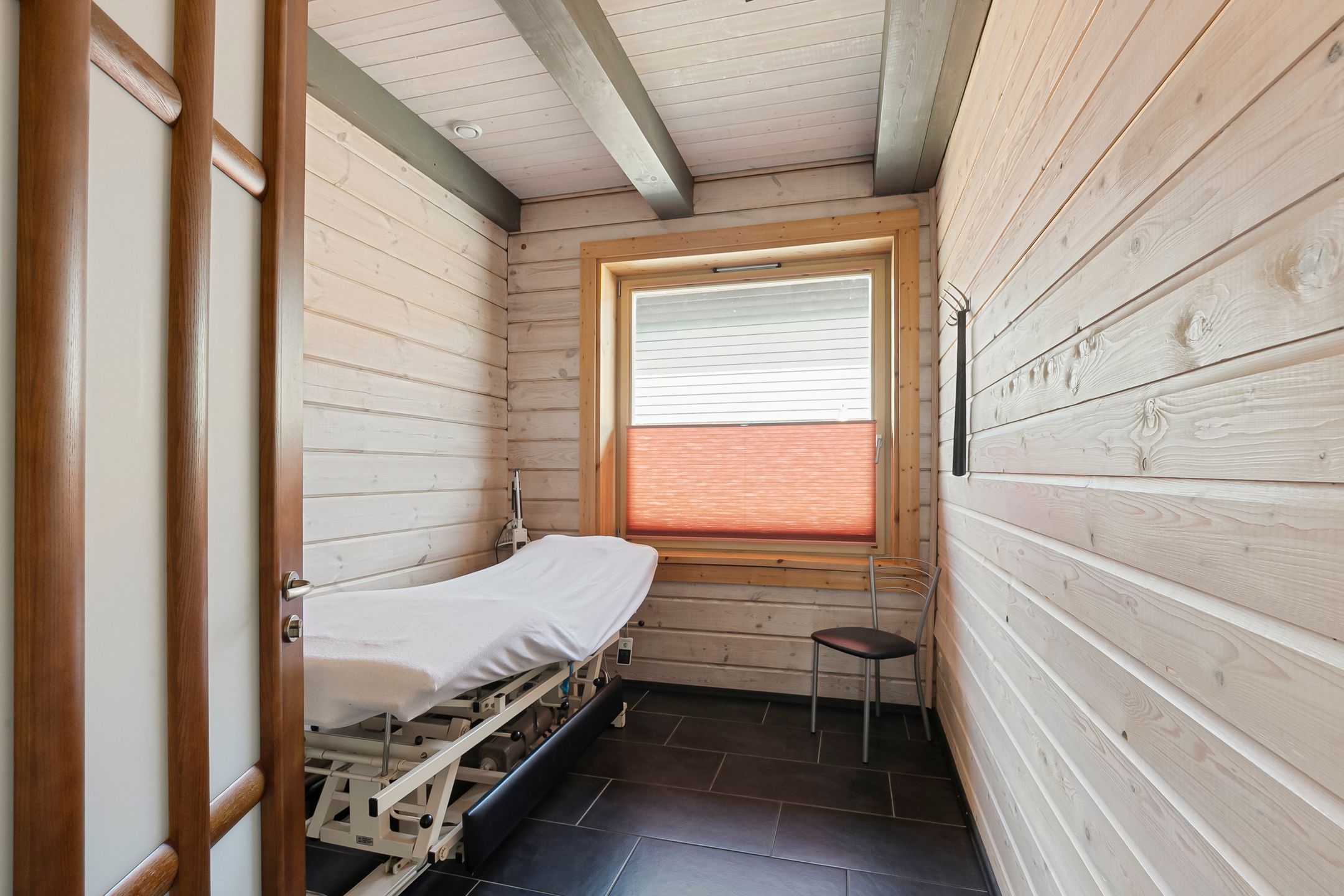 Foto 18 van Rijksstraatweg 210