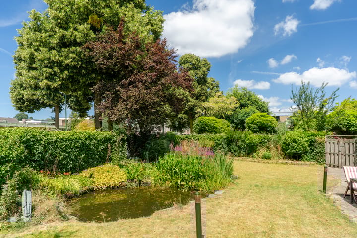 Foto 19 van Prinses Margrietweg 1