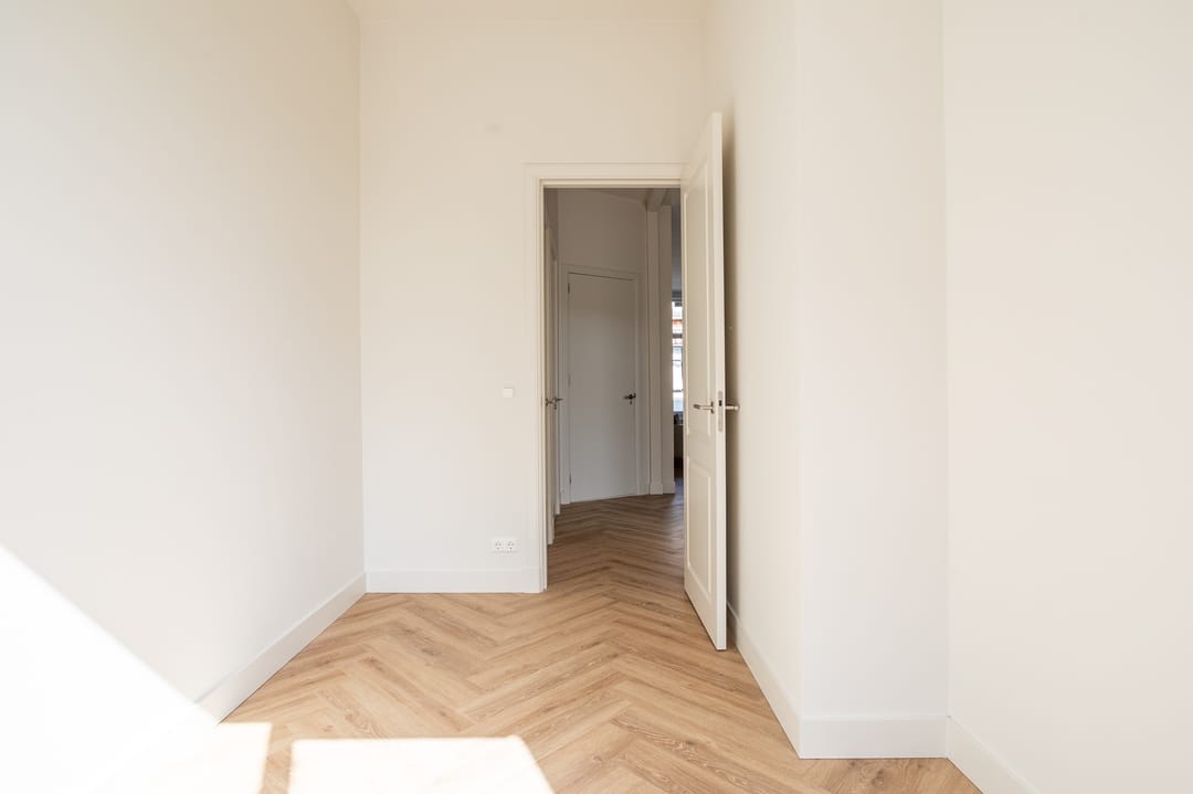 Photo 22 of Weimarstraat 26-A1