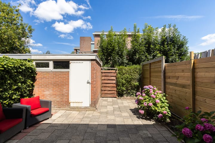 Photo 2 of Burgemeesters Van Waningstraat 3