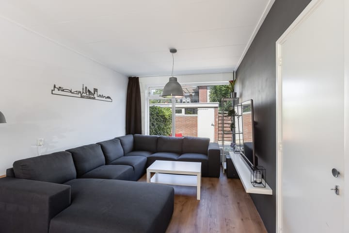 Photo 5 of Burgemeesters Van Waningstraat 3