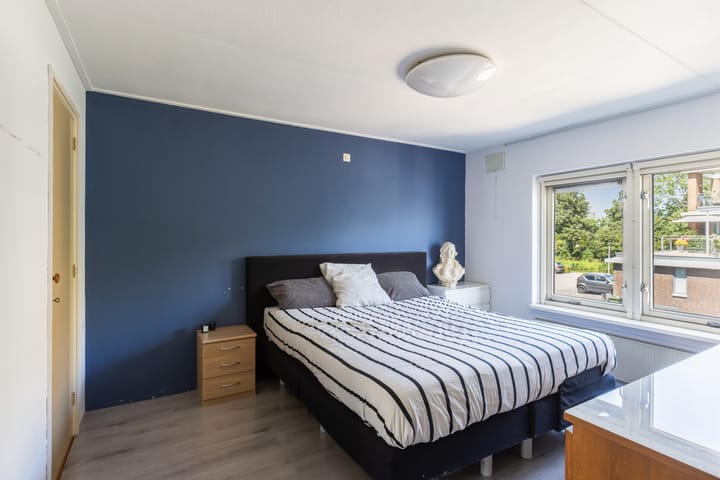 Photo 15 of Burgemeesters Van Waningstraat 3