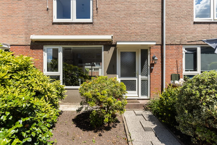 Photo 37 of Burgemeesters Van Waningstraat 3