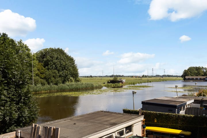 Photo 38 of Burgemeesters Van Waningstraat 3