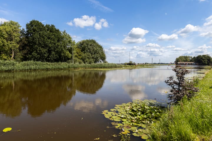 Photo 39 of Burgemeesters Van Waningstraat 3