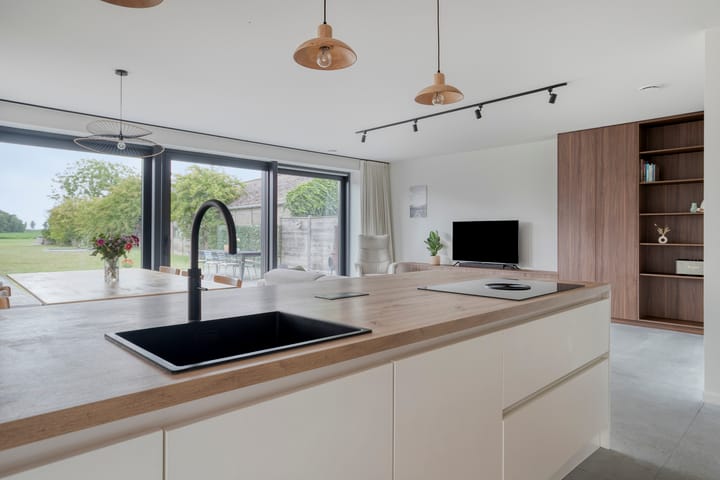 Foto 18 van Frederik Hendrikstraat 20