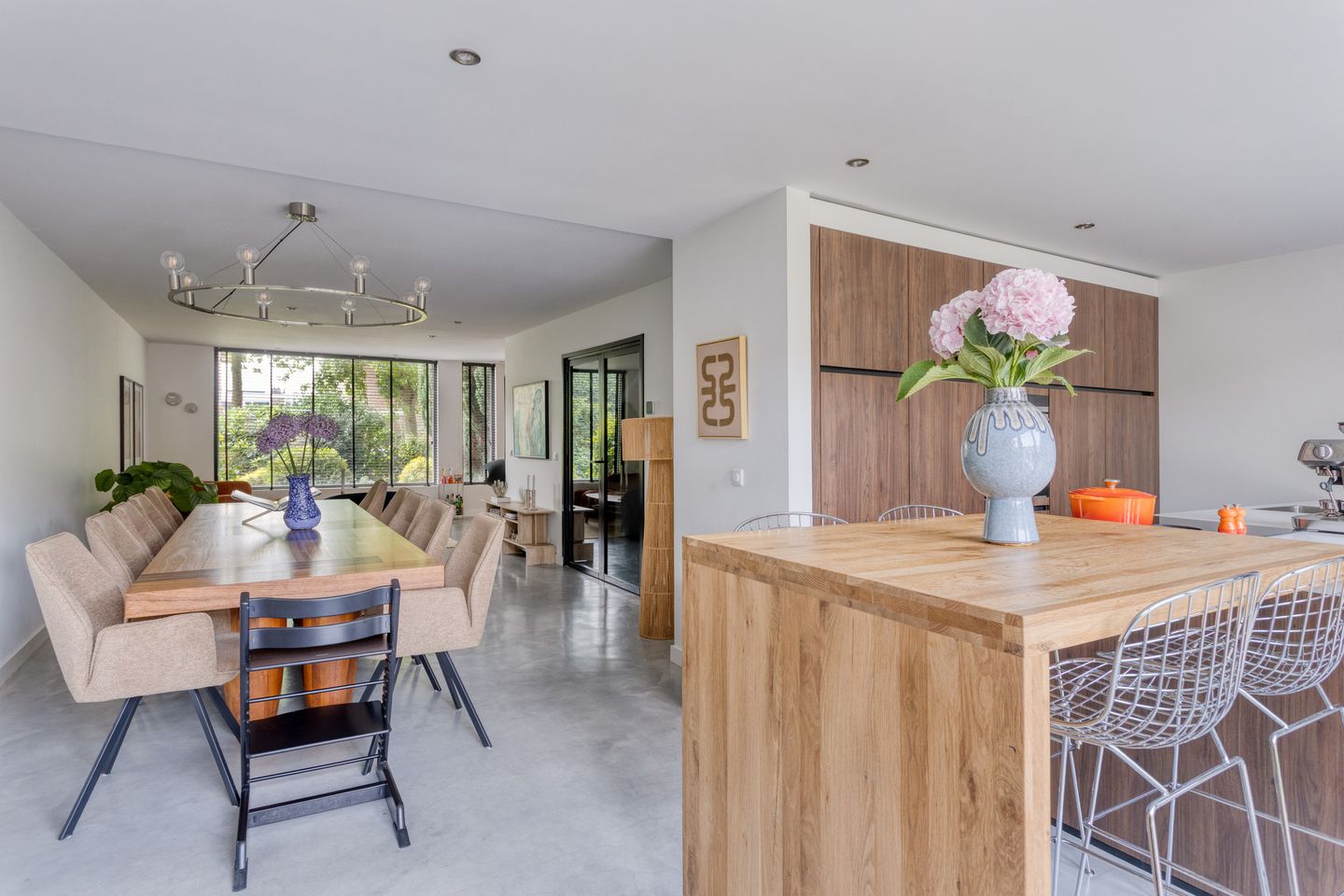 Foto 10 van Valkenierstraat 181