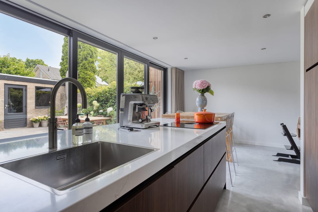 Foto 13 van Valkenierstraat 181