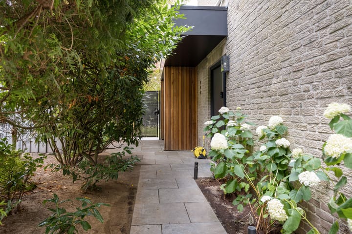 Foto 29 van Valkenierstraat 181