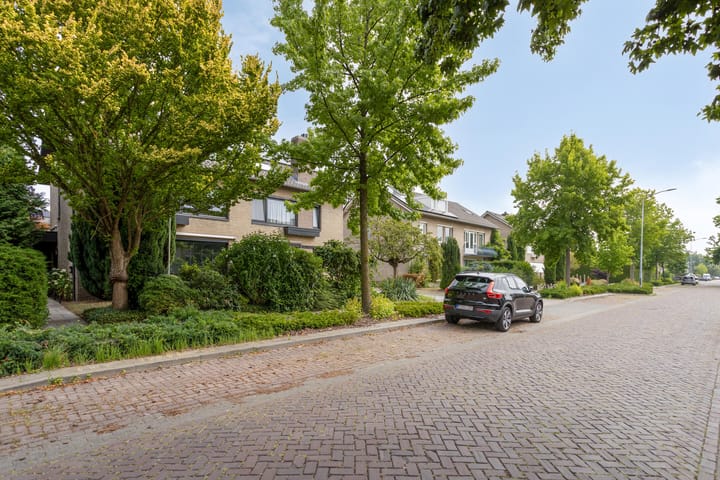 Foto 35 van Valkenierstraat 181