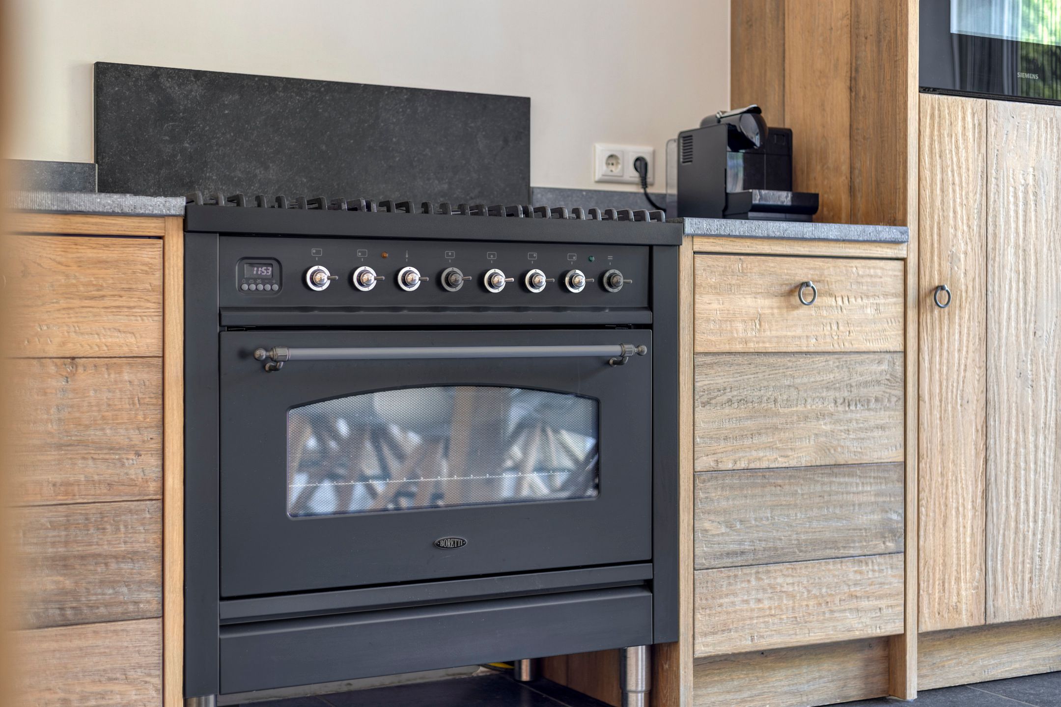 Foto 15 van Oude Rijksweg 15